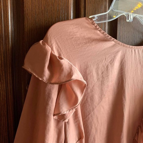 Lane Bryant blush silk ruffle accent long sleeve - Picture 4 of 7